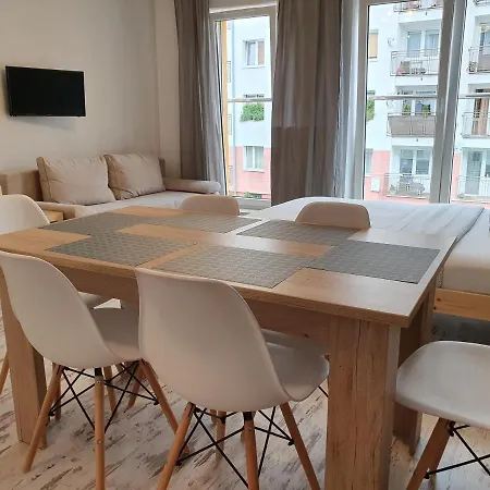 アパート Apartamenty Mewa 5 Minut Do Plazy Władysławowo